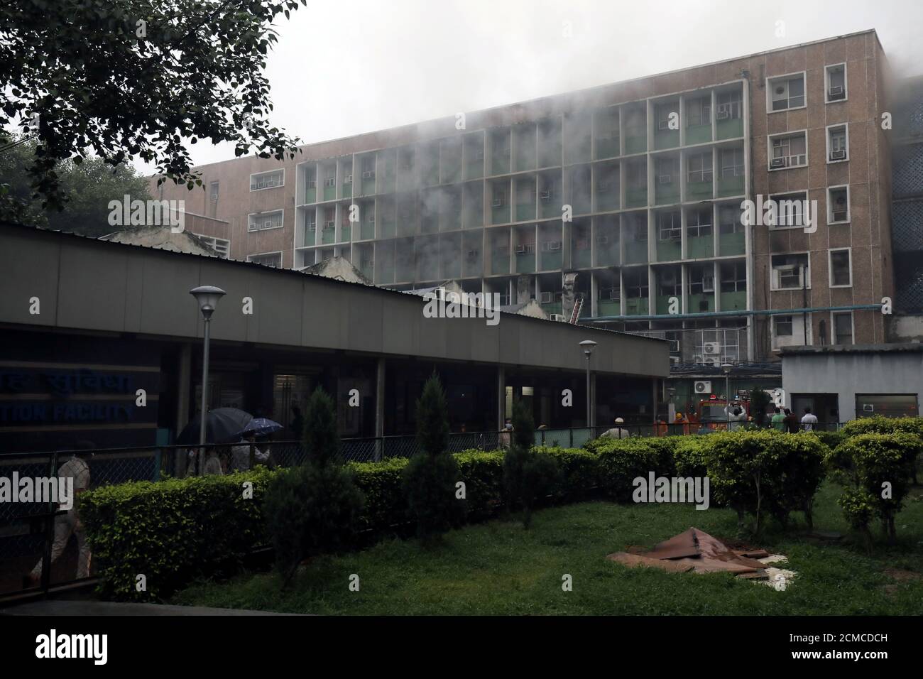 Aiims hospital delhi hi-res stock photography and images - Alamy