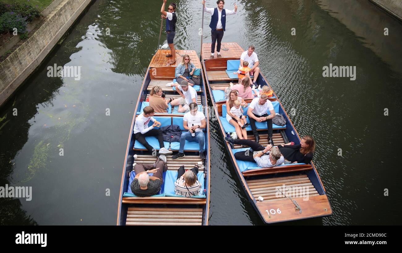 Tourists in punts on River Cam Cambridge Stock Photo