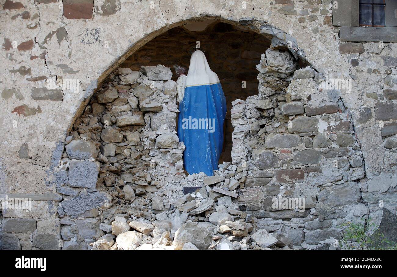 Aftermath Of Earthquake Amatrice High Resolution Stock Photography and ...