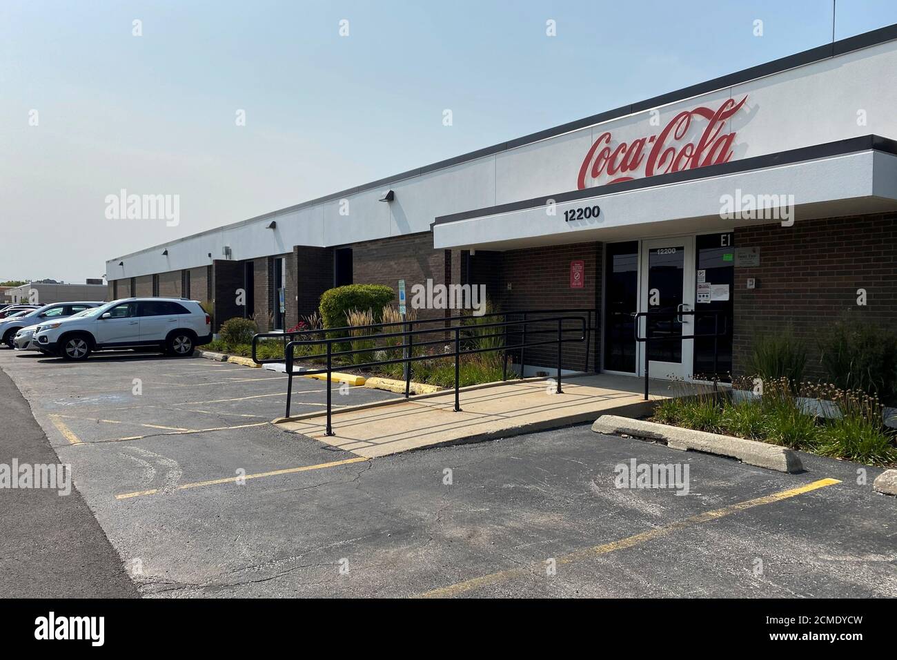 Coca cola bottling plant states hires stock photography and images Alamy