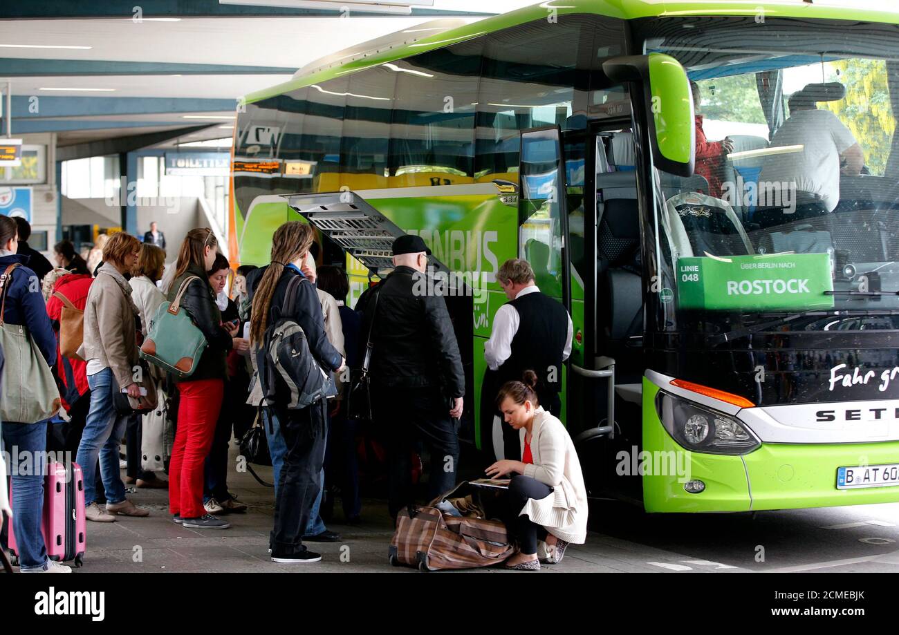 Passenger Wage High Resolution Stock Photography And Images Alamy