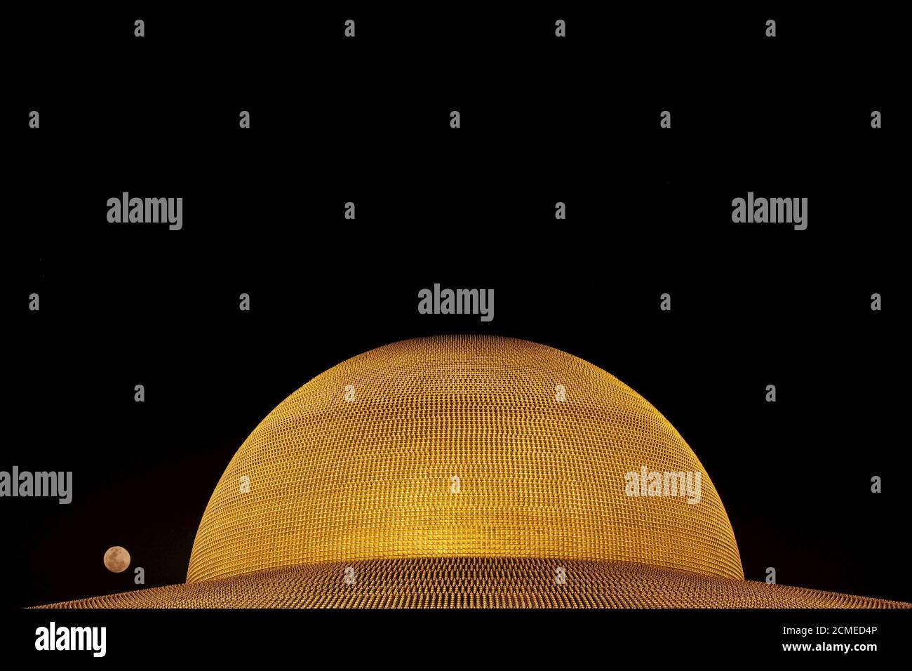 Wat Phra Dhammakaya Temple High Resolution Stock Photography And Images Alamy