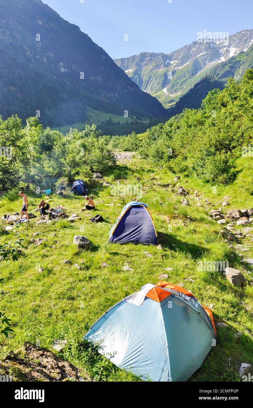 Tents campsite camping campground hi-res stock photography and images -  Page 4 - Alamy