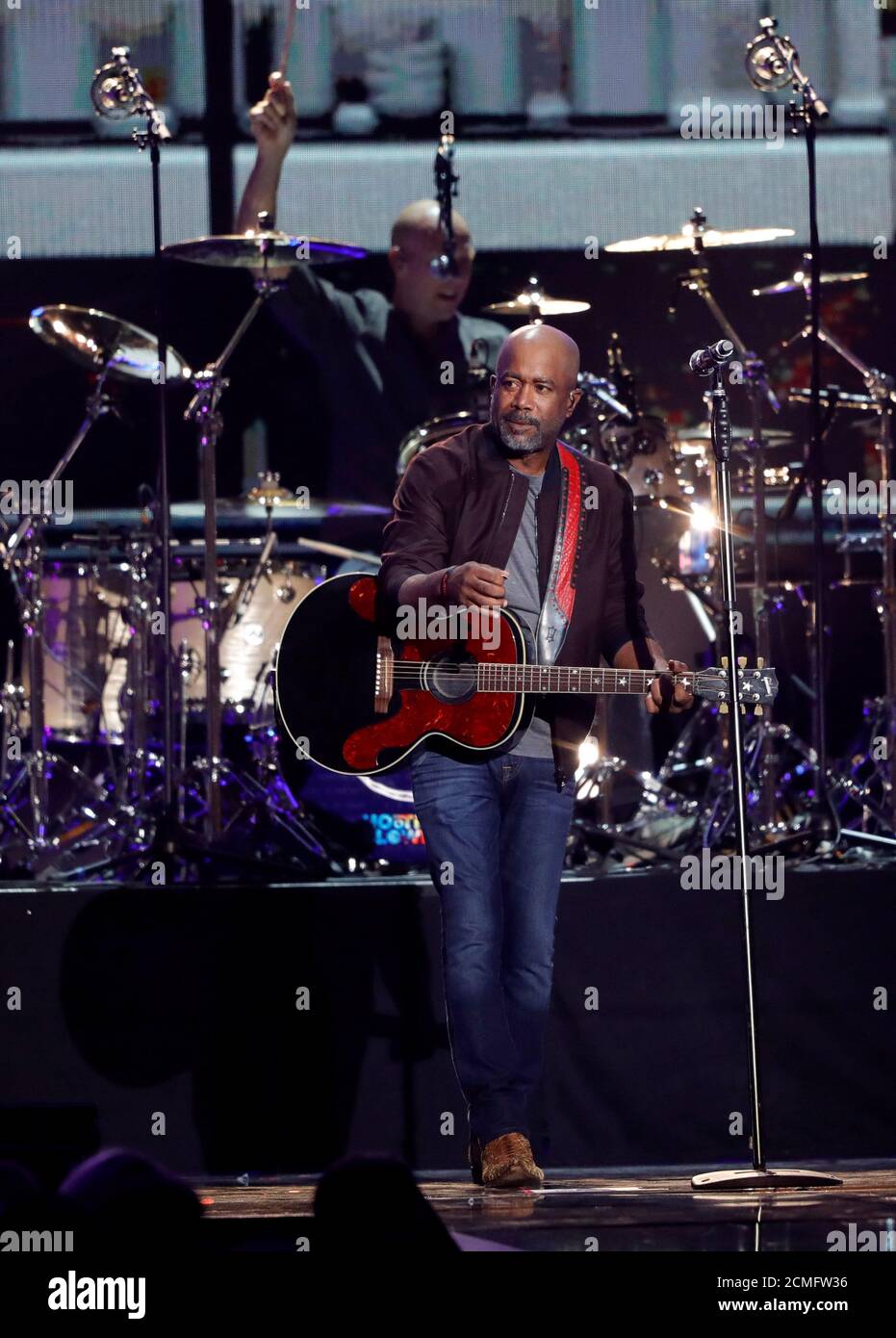 Hootie and the blowfish lead singer hires stock photography and images