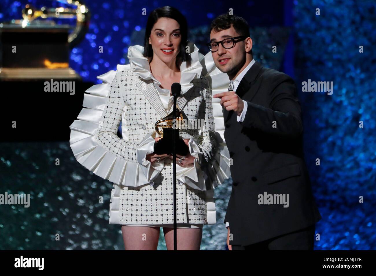 61st Grammy Awards - Show - Los Angeles, California, U.S., February 10, 2019  - Annie Clark and Jack Antonoff win Best Rock Song for "Masseduction"  REUTERS/Mike Blake Stock Photo - Alamy