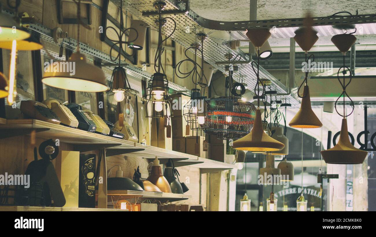 Interior of lamp shop Stock Photo - Alamy