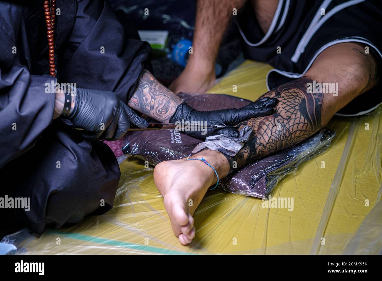 Page 2 Tatto High Resolution Stock Photography And Images Alamy