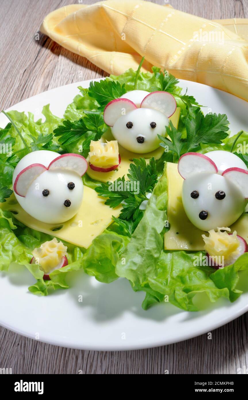 Appetizer mice hi-res stock photography and images - Alamy