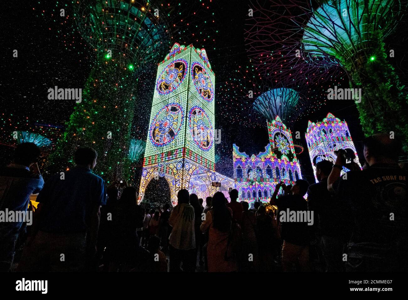 People View Luminarie Light Sculptures Amid Snow Foam During The Christmas Wonderland Event At Gardens By The Bay In Singapore December 15 19 Picture Taken December 15 19 Reuters Loriene Perera Stock Photo Alamy