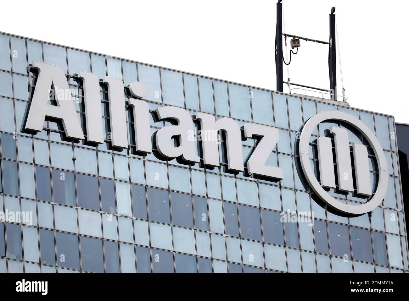 Allianz Logo High Resolution Stock Photography and Images - Alamy