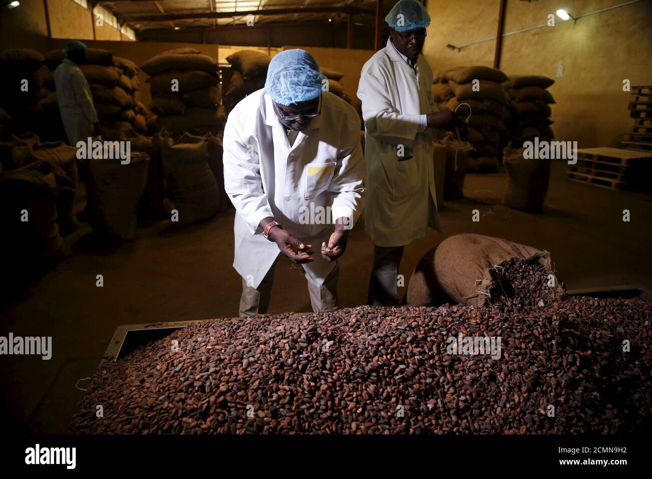 Cocoa factory nigeria hires stock photography and images Alamy