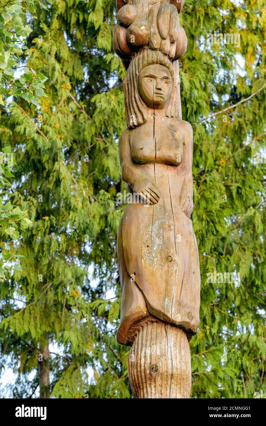 Detail, False Creek totem sculpture by Eric Neighbour, Sutcliffe Park, Granville Island, Vancouver, British Columbia, Canada Stock Photo