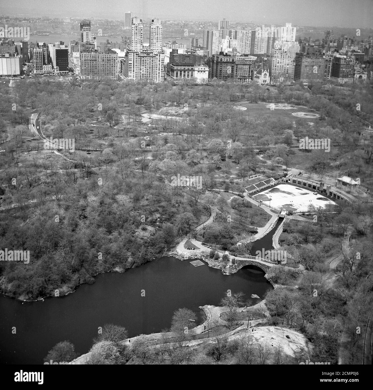 1960s, historical, Aerial view over Central Park and Manhattan, New York City, NY, USA. Stock Photo
