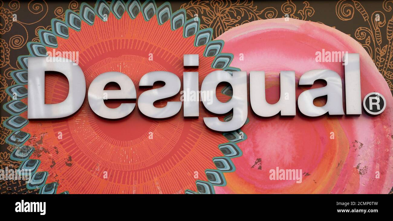 Desigual Logo High Resolution Stock Photography and Images - Alamy