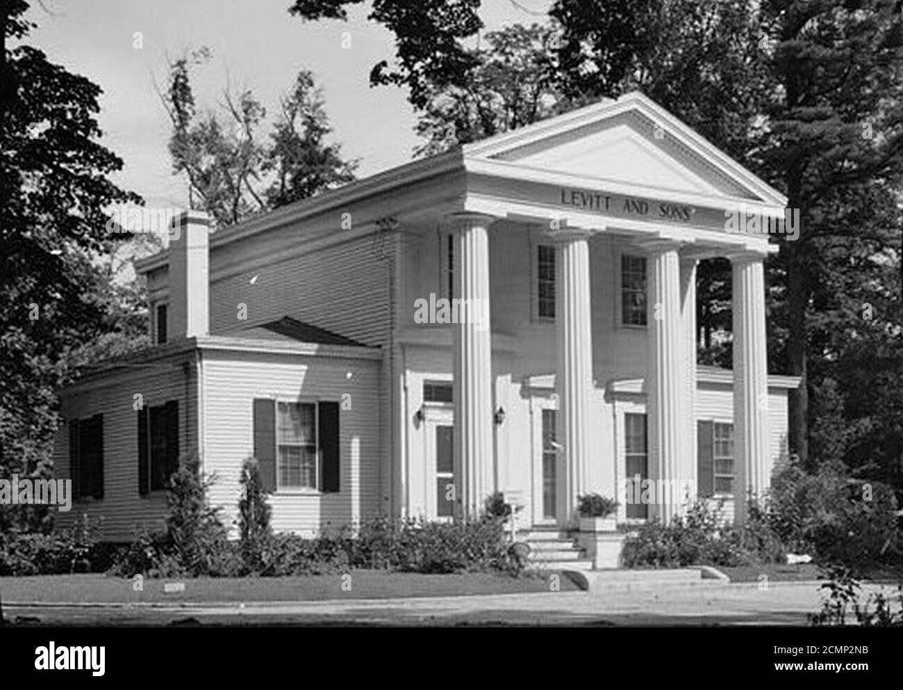Judge Horatio Gates Onderdonk House Strathmore Road & Rolling Hill Road Manhasset (Nassau County New York). Stock Photo