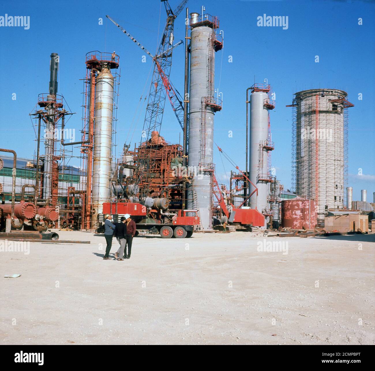 1960s, Saudi Arabia, Dammam, exterior picture showing a new fertiliser factory being built for the Saudi Arabia Fertilizer Company. SAFCO was the first petrochemical company in the country, established in 1965 and grew to be one of the largest producers of chemicals in the world. Stock Photo