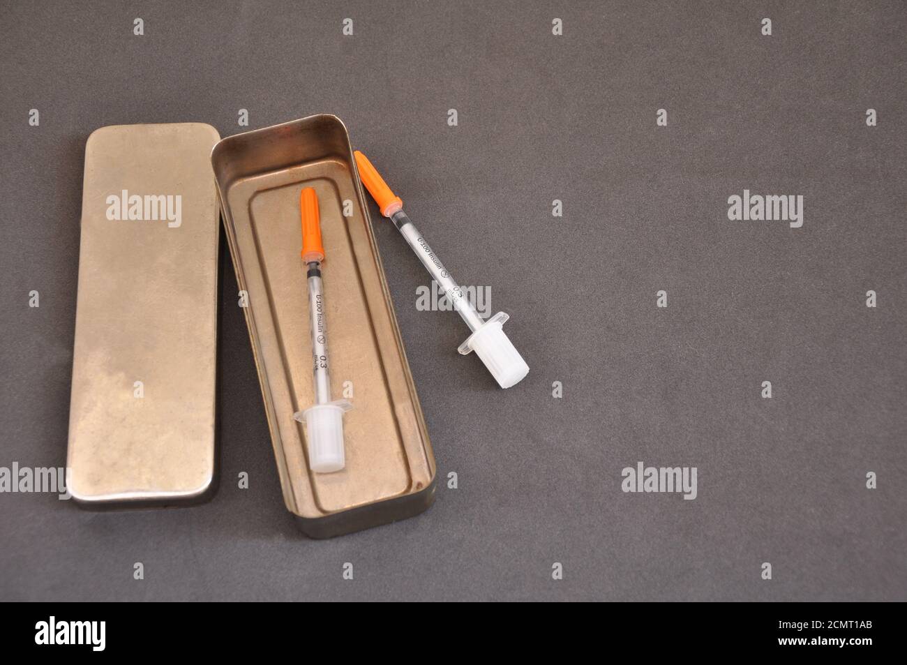 Insulin syringe orange cap needle hires stock photography and images