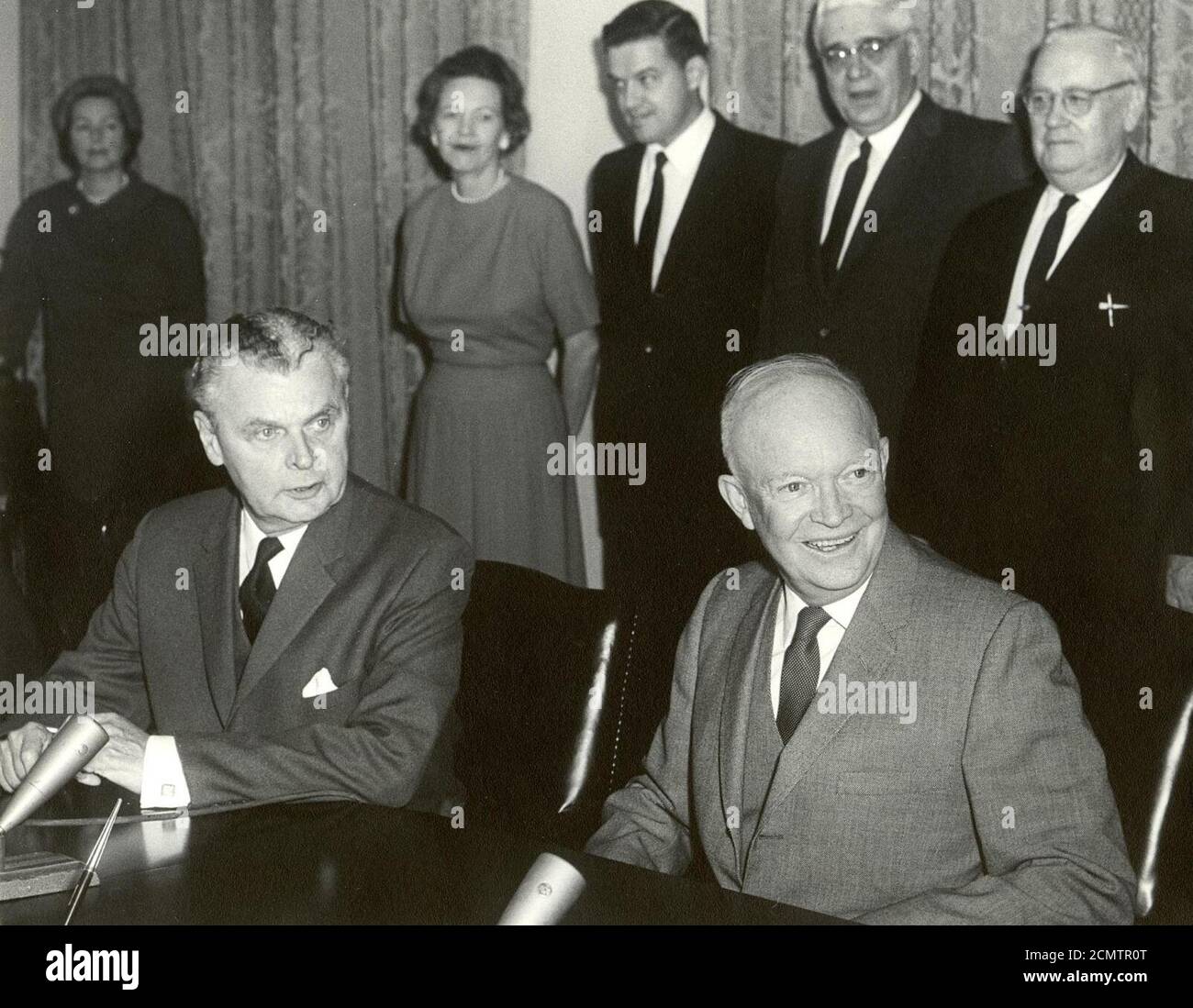 John Diefenbaker and Dwight Eisenhower at signing of Columbia River Treaty (January 1961) (cropped). Stock Photo