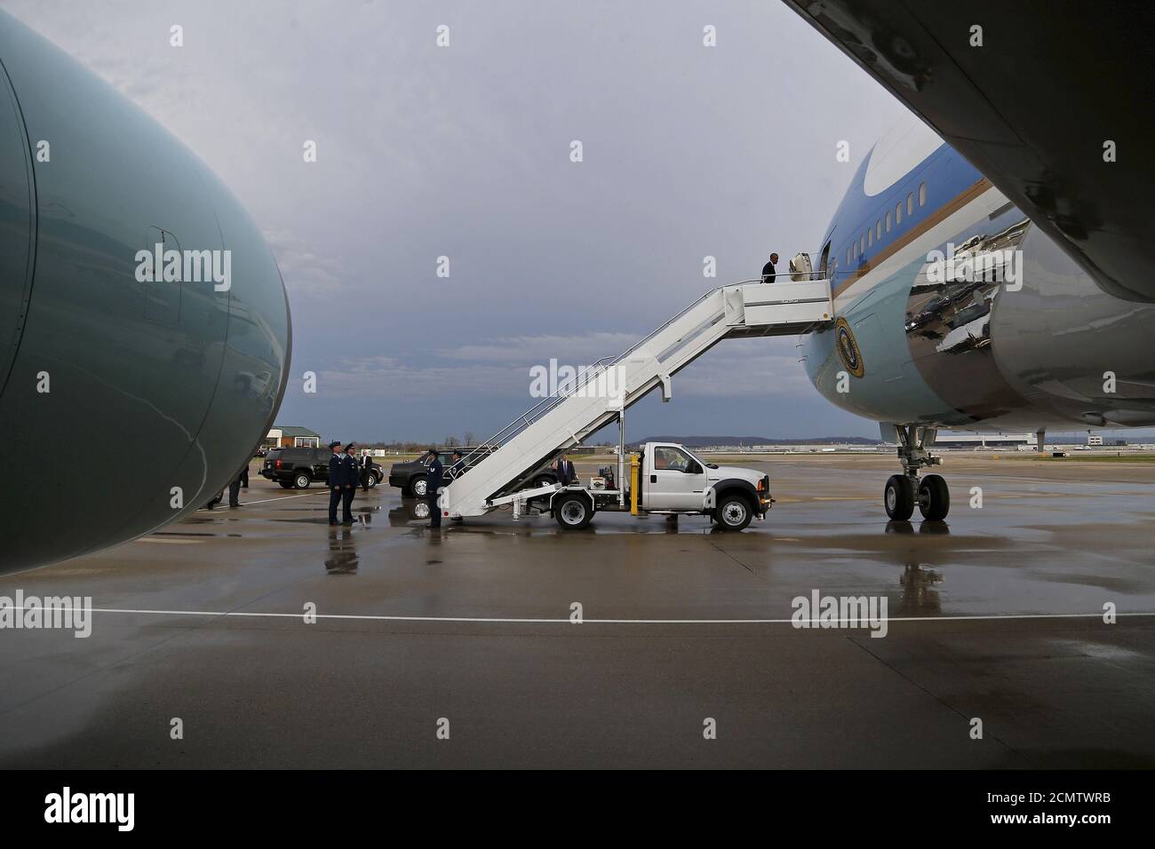 logan utah airport jobs