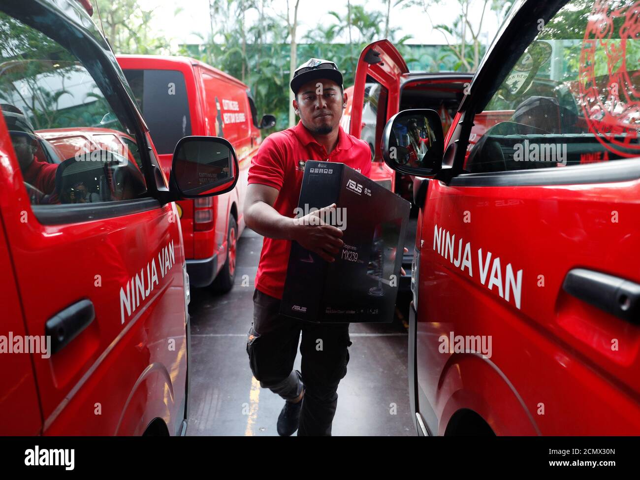 Ninja Van Delivery Service High Resolution Stock Photography And Images Alamy