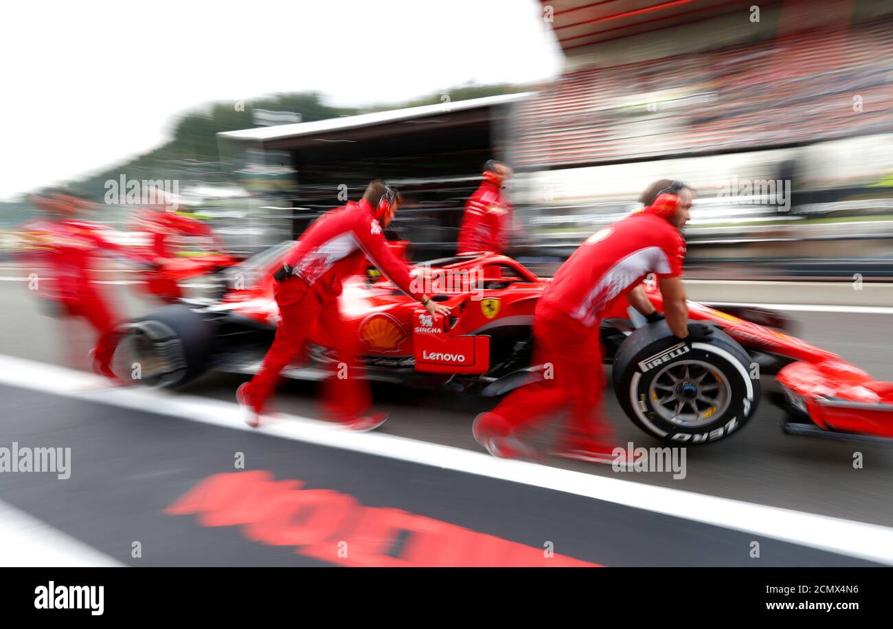 Engineers ferrari grand prix 2018 hi-res stock photography and images ...