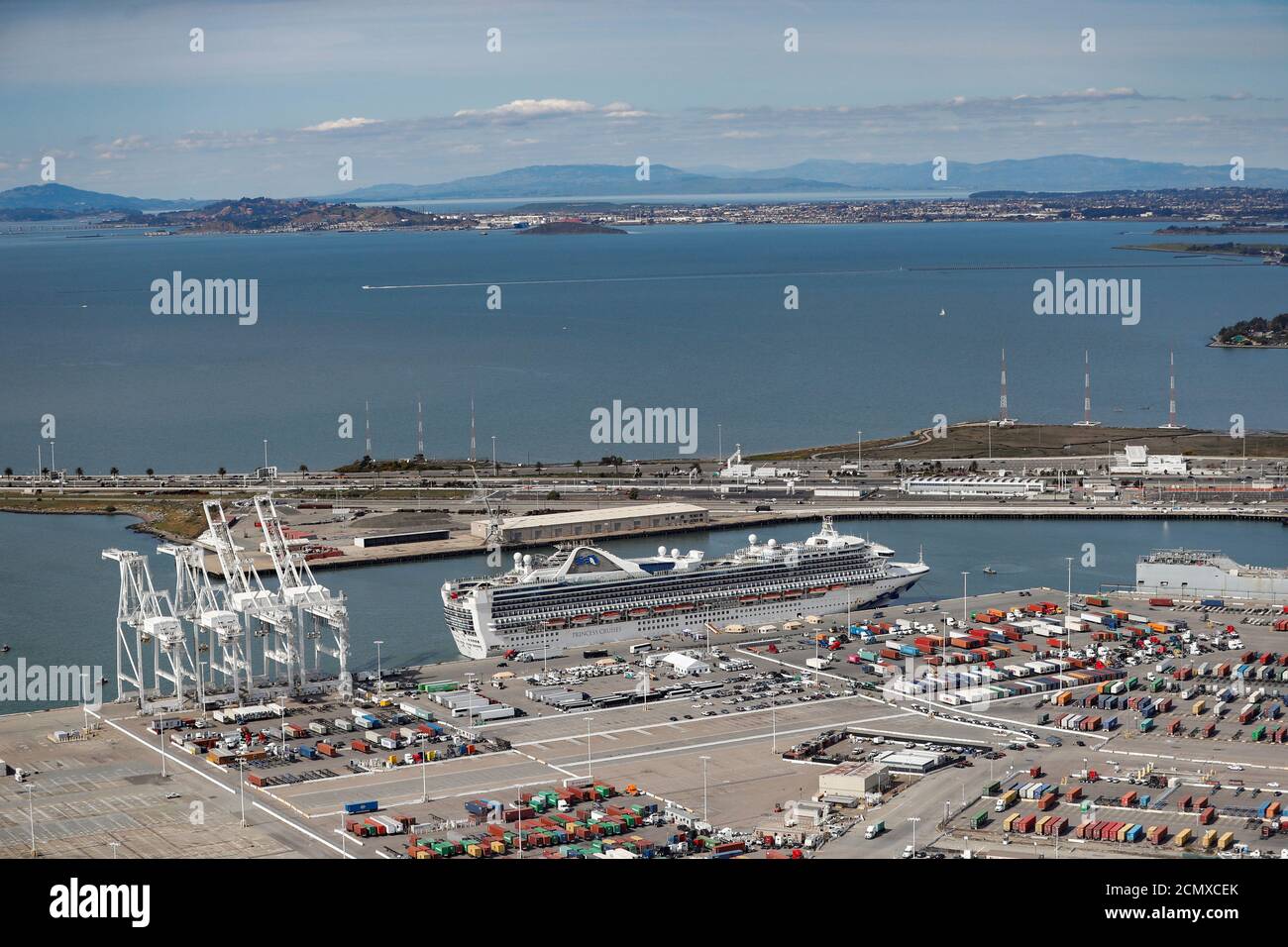Port of debarkation hires stock photography and images Alamy