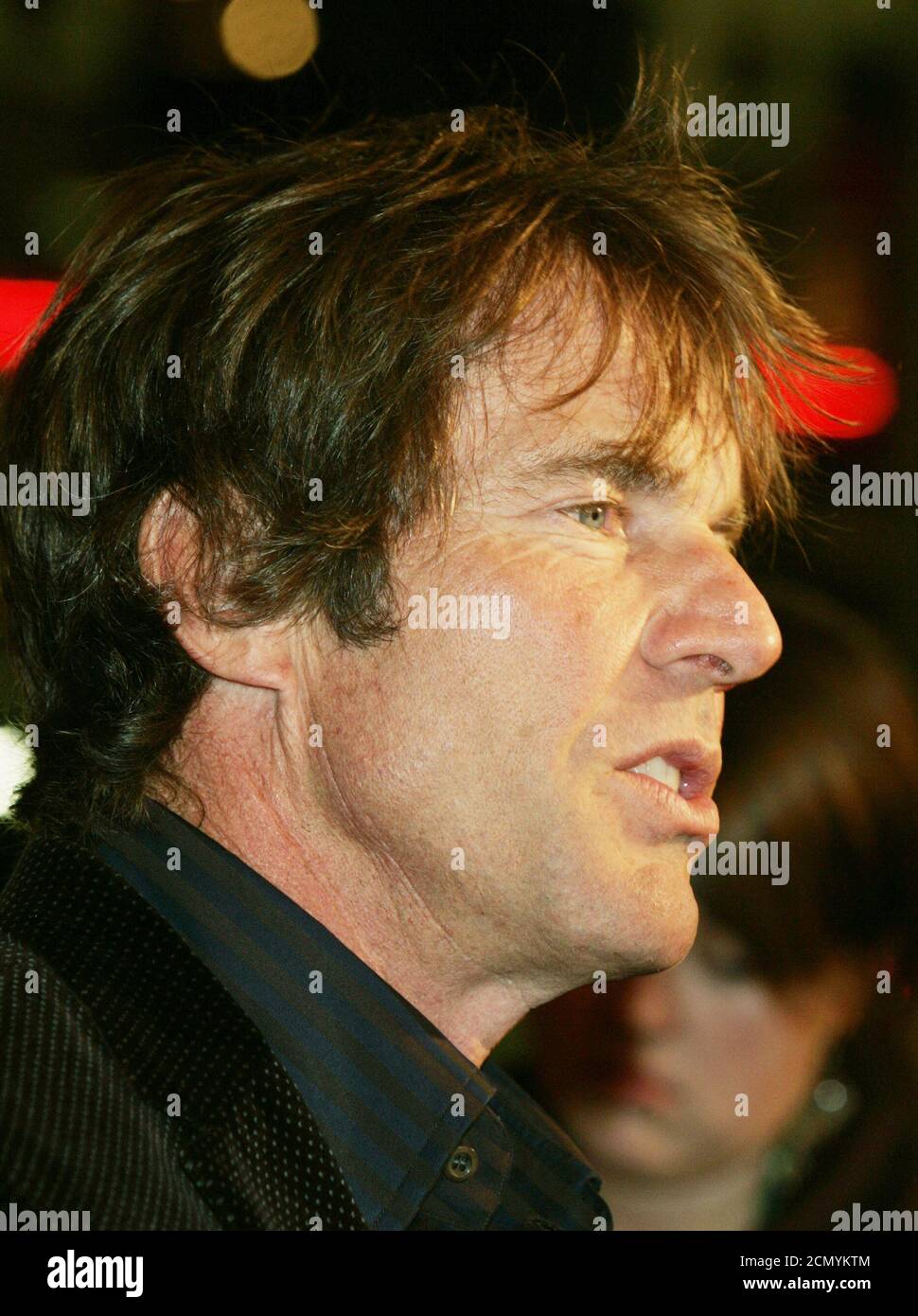 Flight of the phoenix 2004 dennis quaid hi-res stock photography and