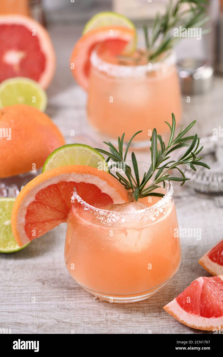 Paloma cocktail salt hires stock photography and images Alamy