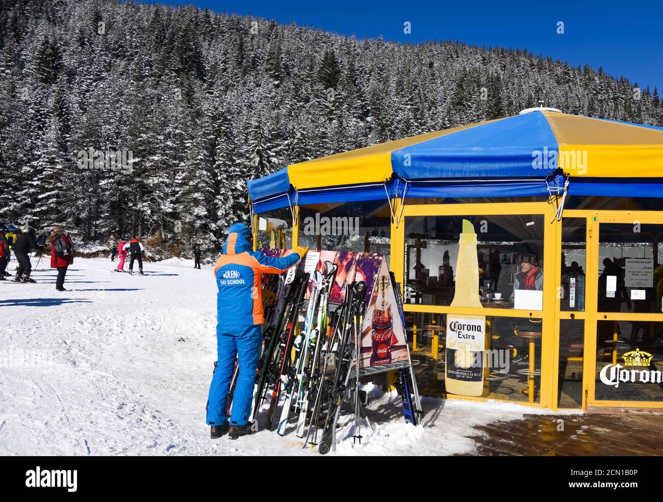 ski resort in Bansko. Polyana Banderishka Stock Photo - Alamy