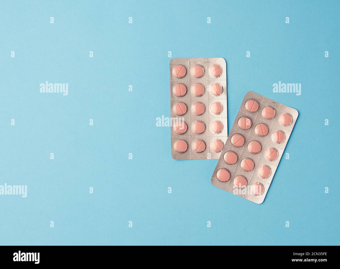 Round Pill Pink High Resolution Stock Photography And Images Alamy