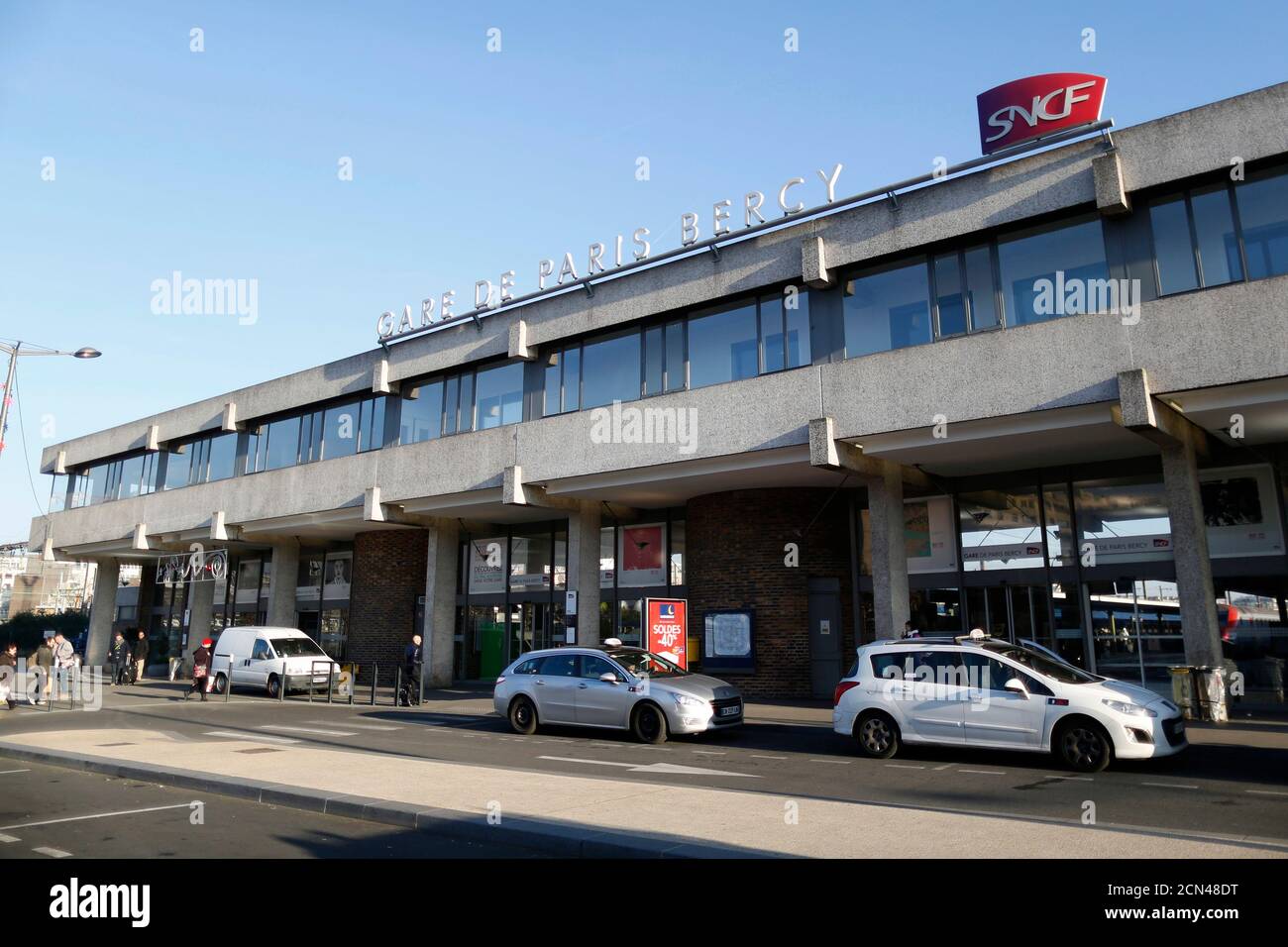 Gare de bercy hires stock photography and images Alamy