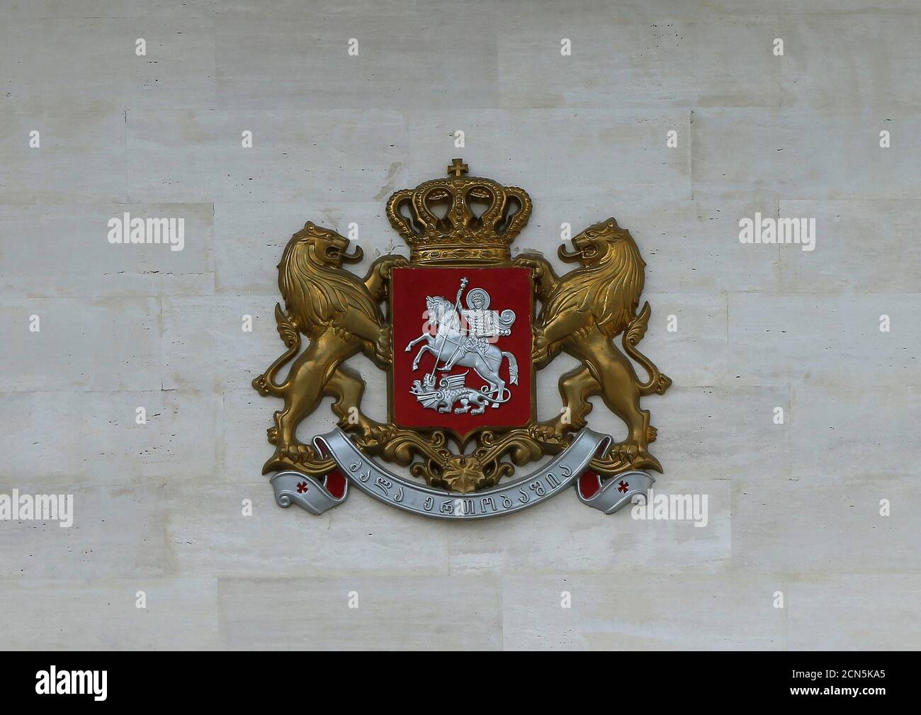 Arms coat hires stock photography and images Alamy