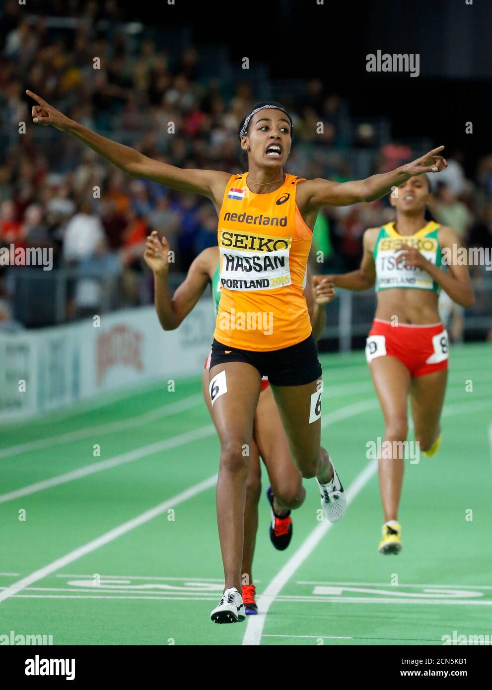 Womens_1500_meters hires stock photography and images Alamy