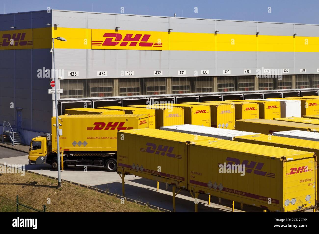 Logistikzentrum High Resolution Stock Photography and Images - Alamy