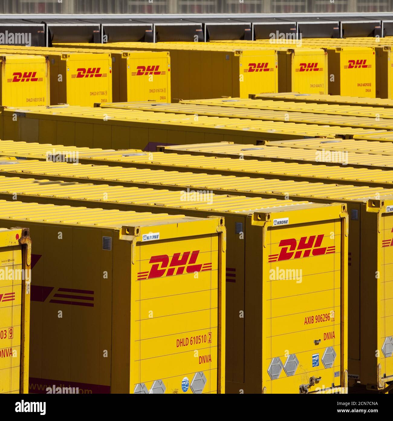 Page 3 Dhl High Resolution Stock Photography And Images Alamy