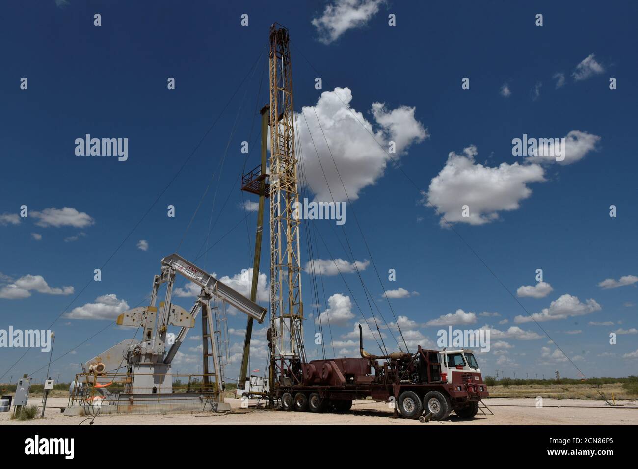 <a href='https://www.ruidapetroleum.com/product/category/Drilling-Rig-and-Workover-Rig'>workover rig</a> diagram in stock