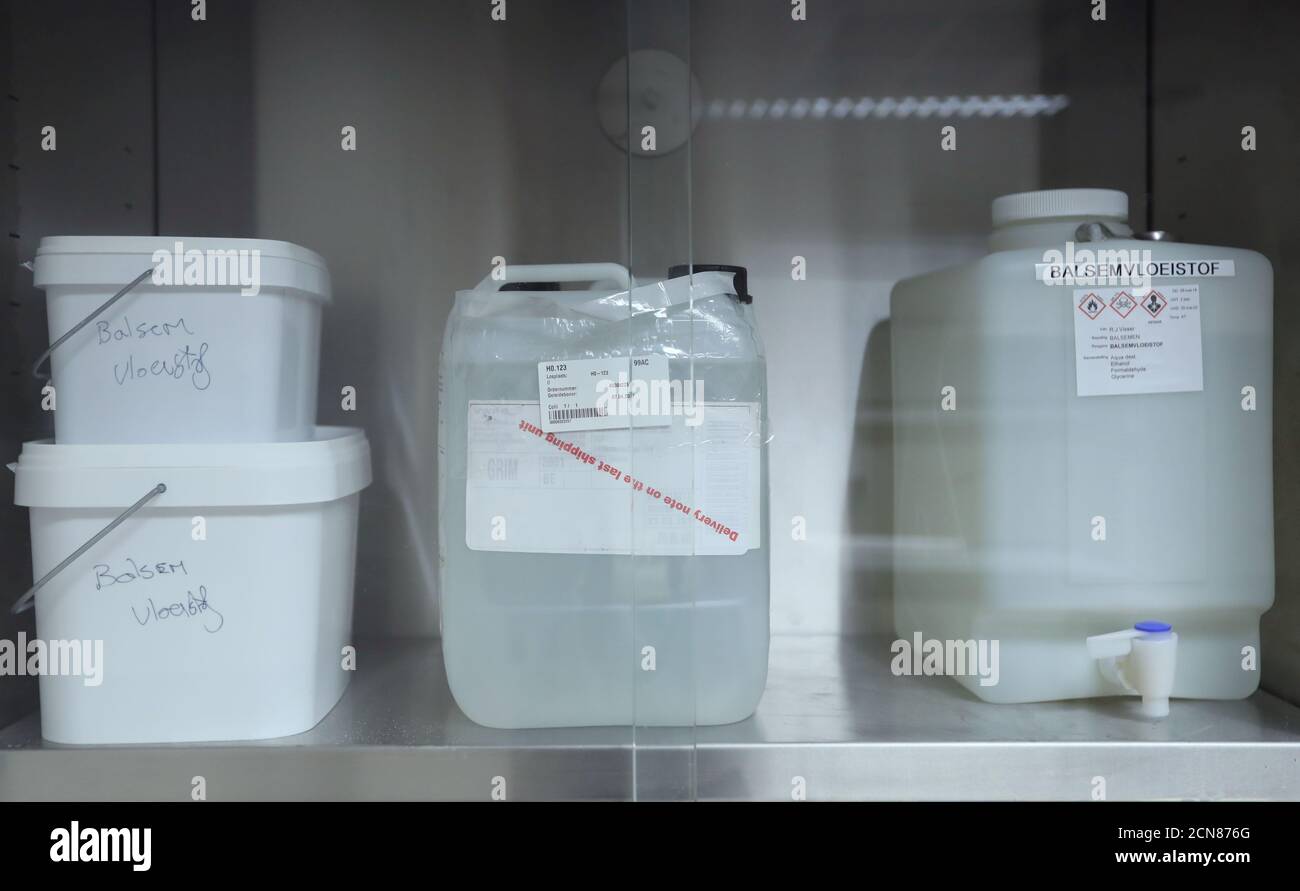 Embalming fluid hires stock photography and images Alamy