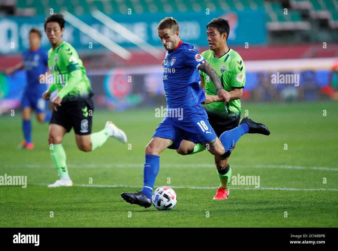 Page 2 Jeonbuk Hyundai Motors Fc High Resolution Stock Photography And Images Alamy Page 2 Jeonbuk Hyundai Motors Fc High Resolution Stock Photography And Images Alamy