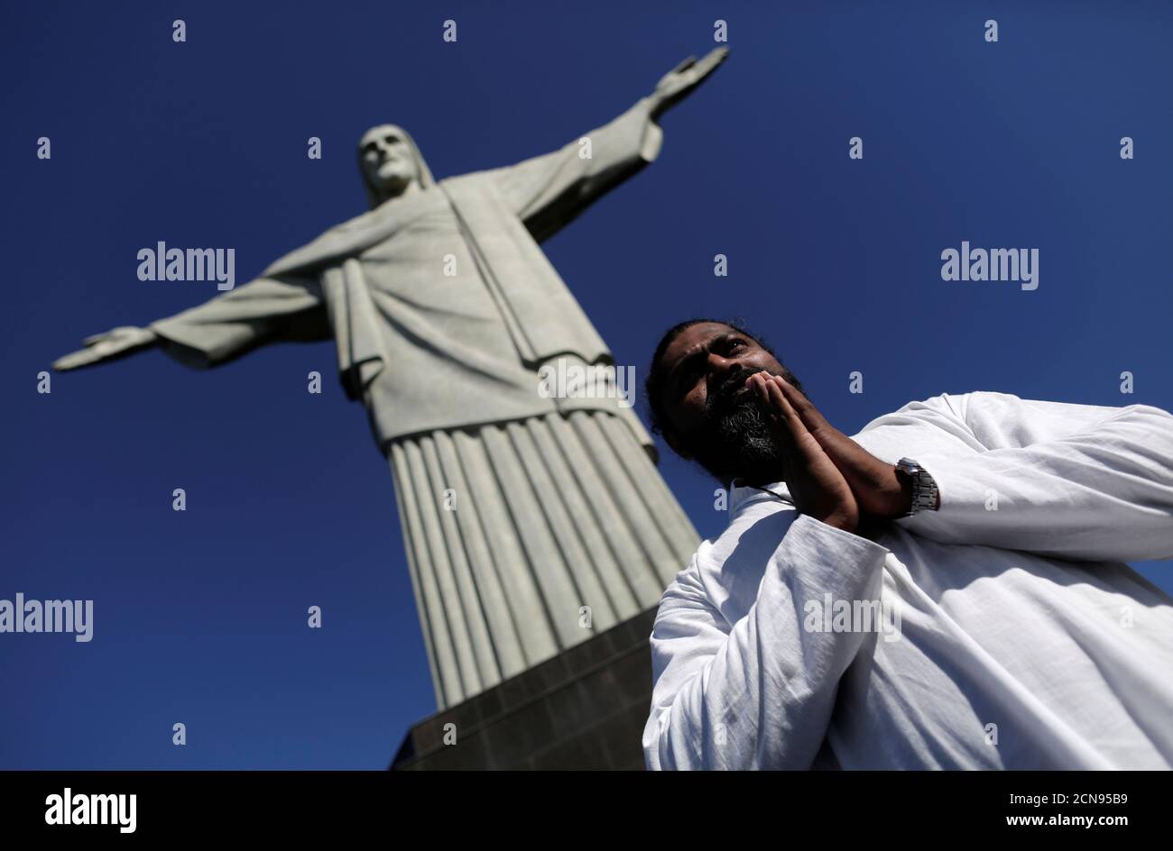 Christ Redeemer Front Hi Res Stock Photography And Images Page 3 Alamy