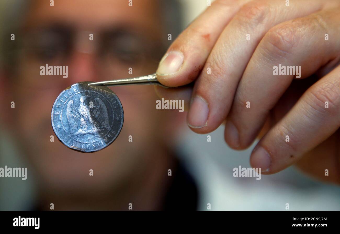 Page 3 Coins Medals High Resolution Stock Photography And Images Alamy