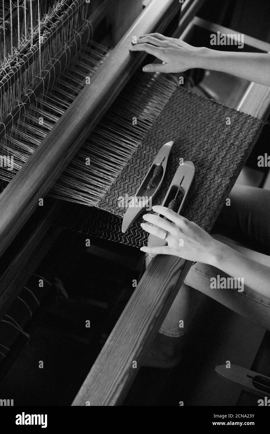 Working loom in one hi-res stock photography and images - Alamy