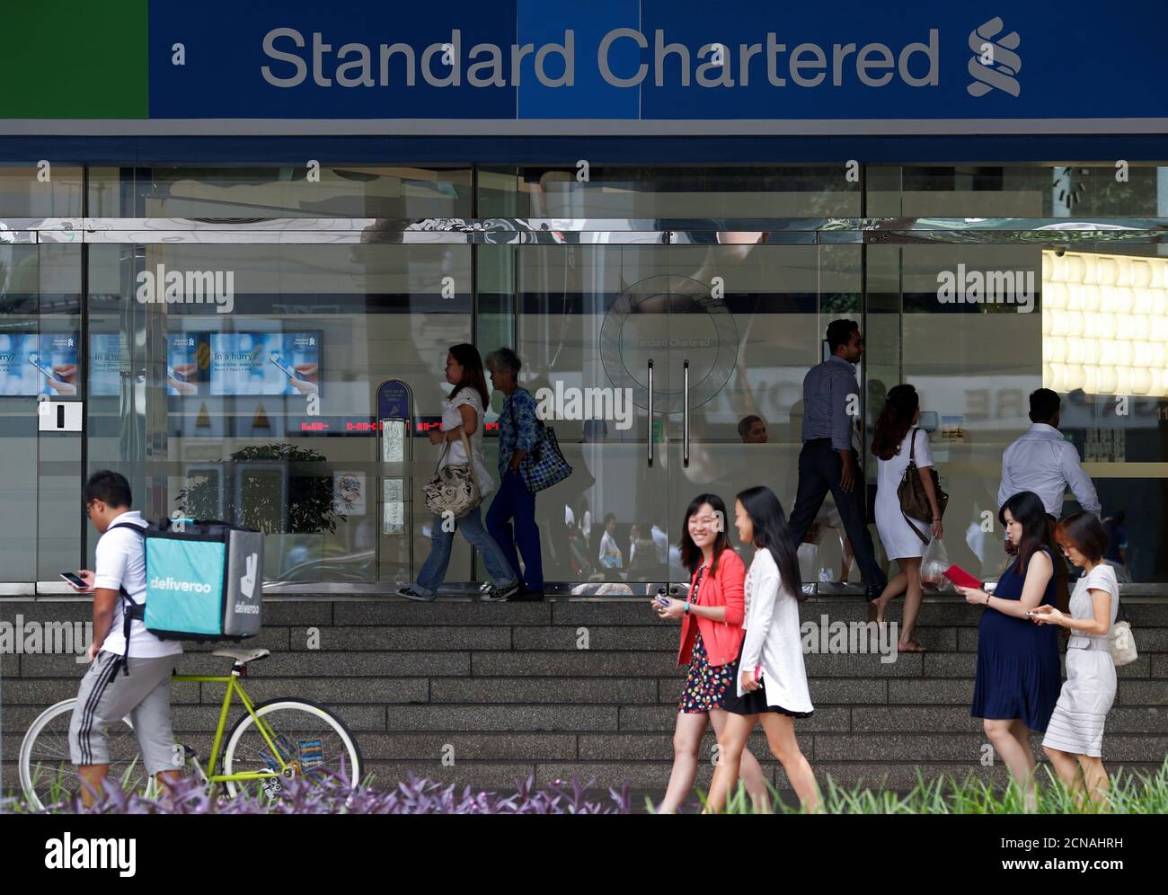 Stanchart hires stock photography and images Alamy