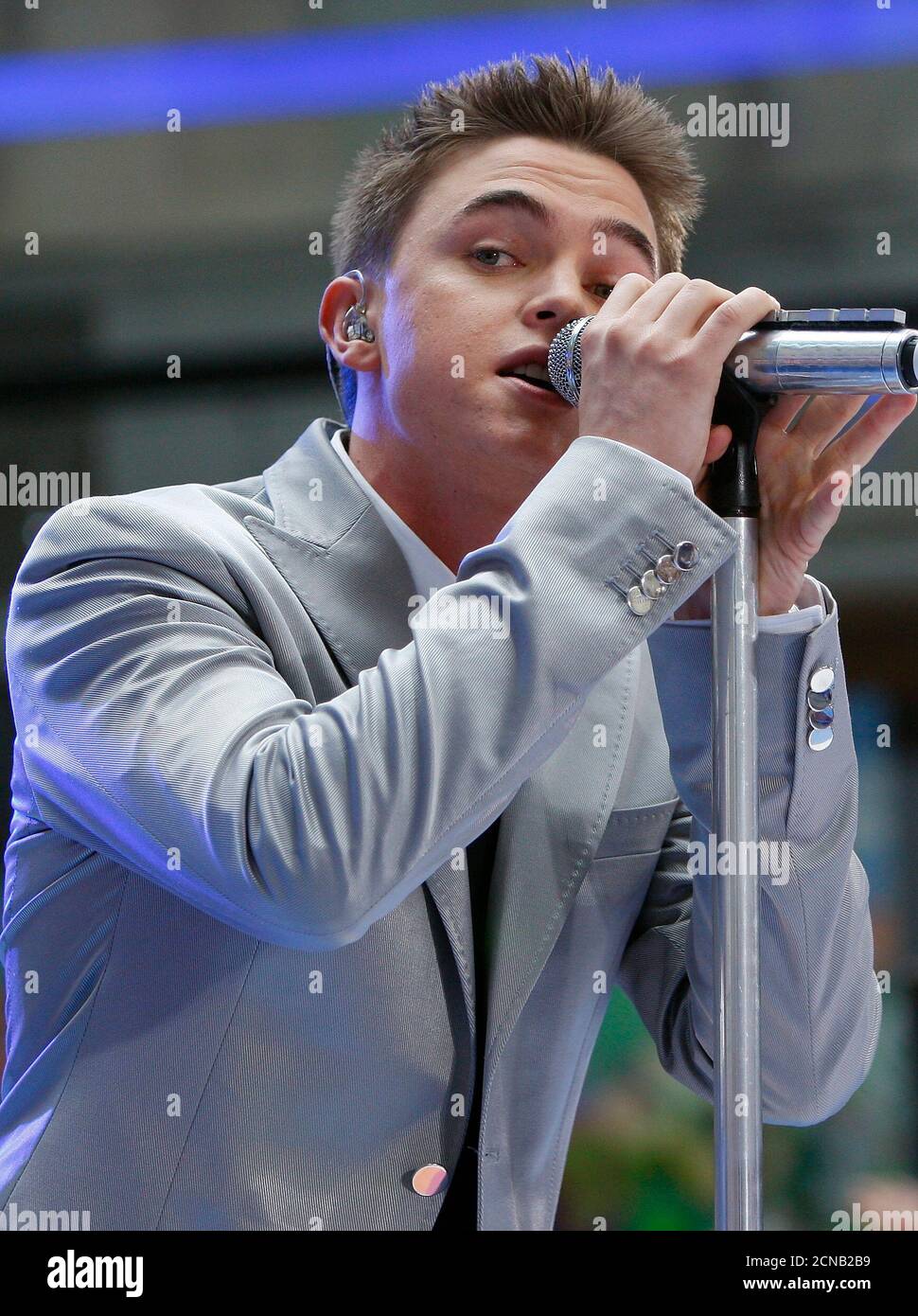 Singer Jesse McCartney performs on NBC's 'Today' show in New York August 29, 2008.     REUTERS/Brendan McDermid (UNITED STATES) Stock Photo
