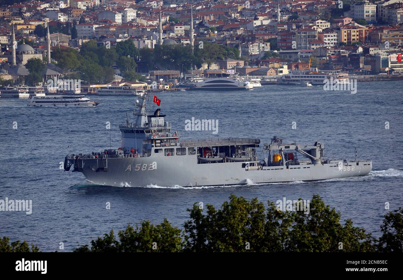 Turkish Navy S Submarine Rescue Mother Ship Tcg Alemdar A 5 Sets Sail In The Bosphorus On Its Way To The Black Sea In Istanbul Turkey May 12 17 Reuters Murad Sezer Stock Photo Alamy