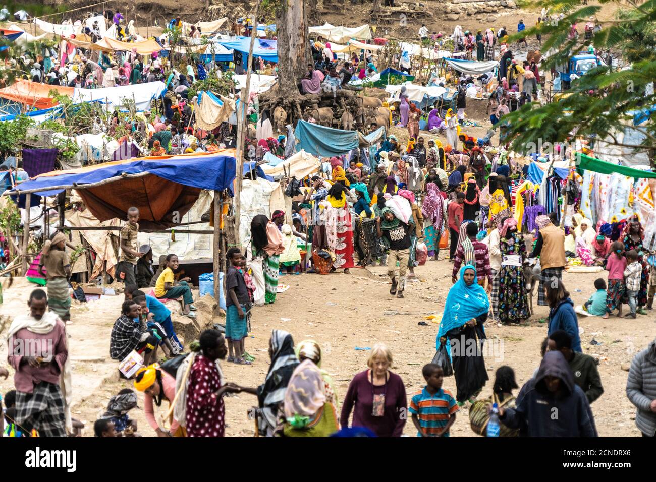 Crowd of people at the open market, Wollo Province, Amhara Region, Ethiopia, Africa Stock Photo