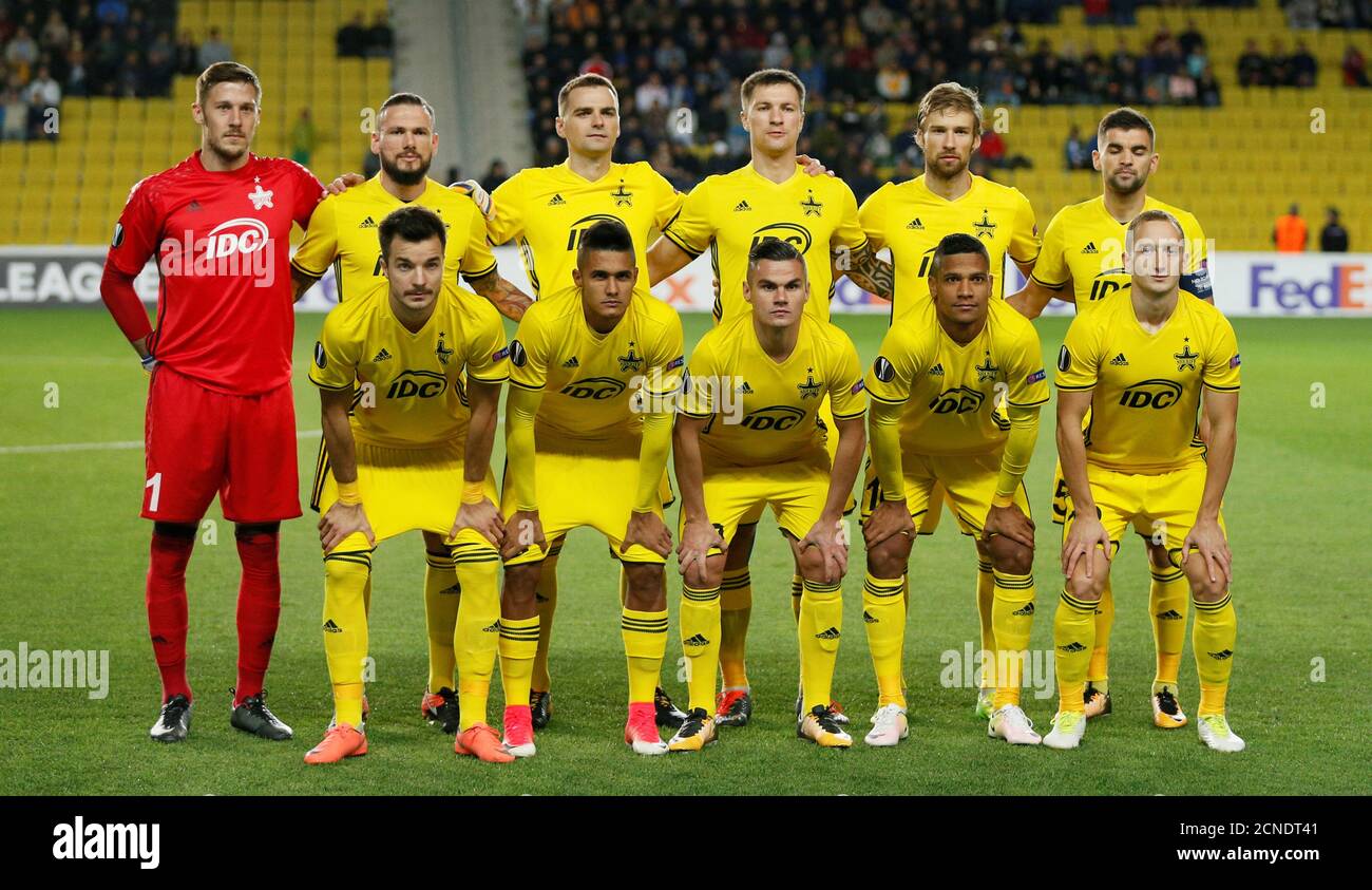 Soccer Football - Europa League - FC Sheriff Tiraspol vs F.C. Copenhagen -  Bolshaya Sportivnaya Arena, Tiraspol, Moldova - September 28, 2017 FC  Sheriff Tiraspol team line up before the match REUTERS/Gleb Garanich Stock  Photo - Alamy