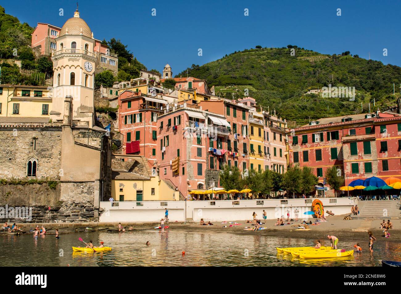 Santa Margheritte de Antiochia church and harbor, Vernazza, Cinque Terre, UNESCO World Heritage Site, Liguria, Italy, Europe Stock Photo