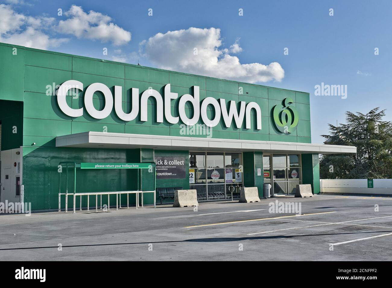 New Zealand Supermarket Chain High Resolution Stock Photography and