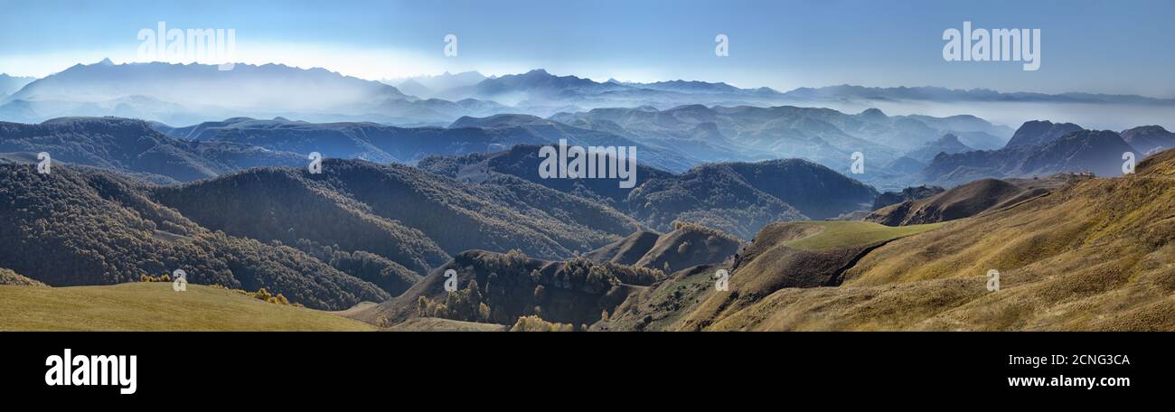 Beautiful panoramic landscape high hi-res stock photography and images ...