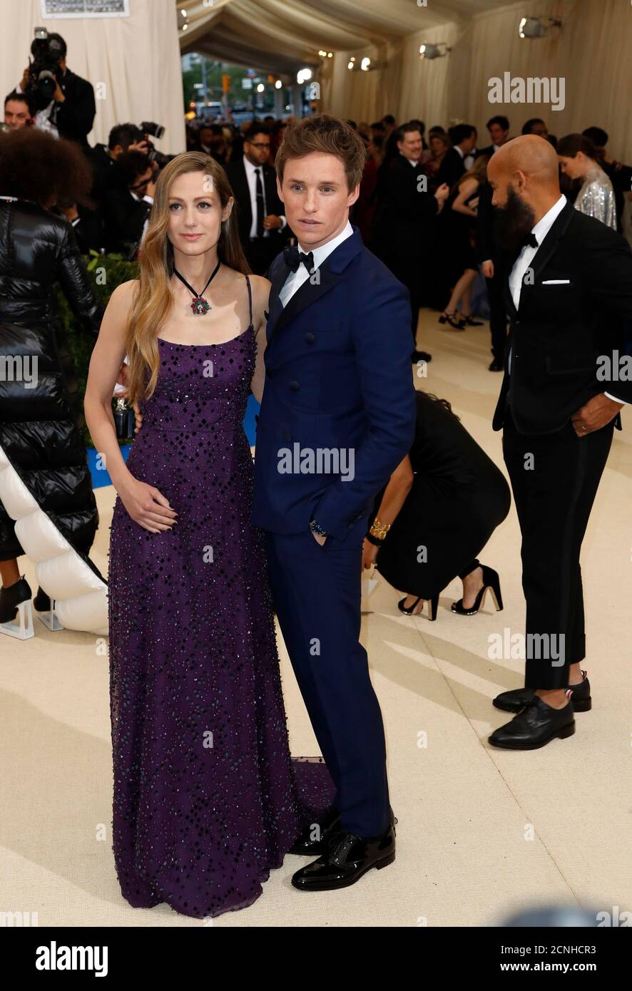 comme des garcons about us